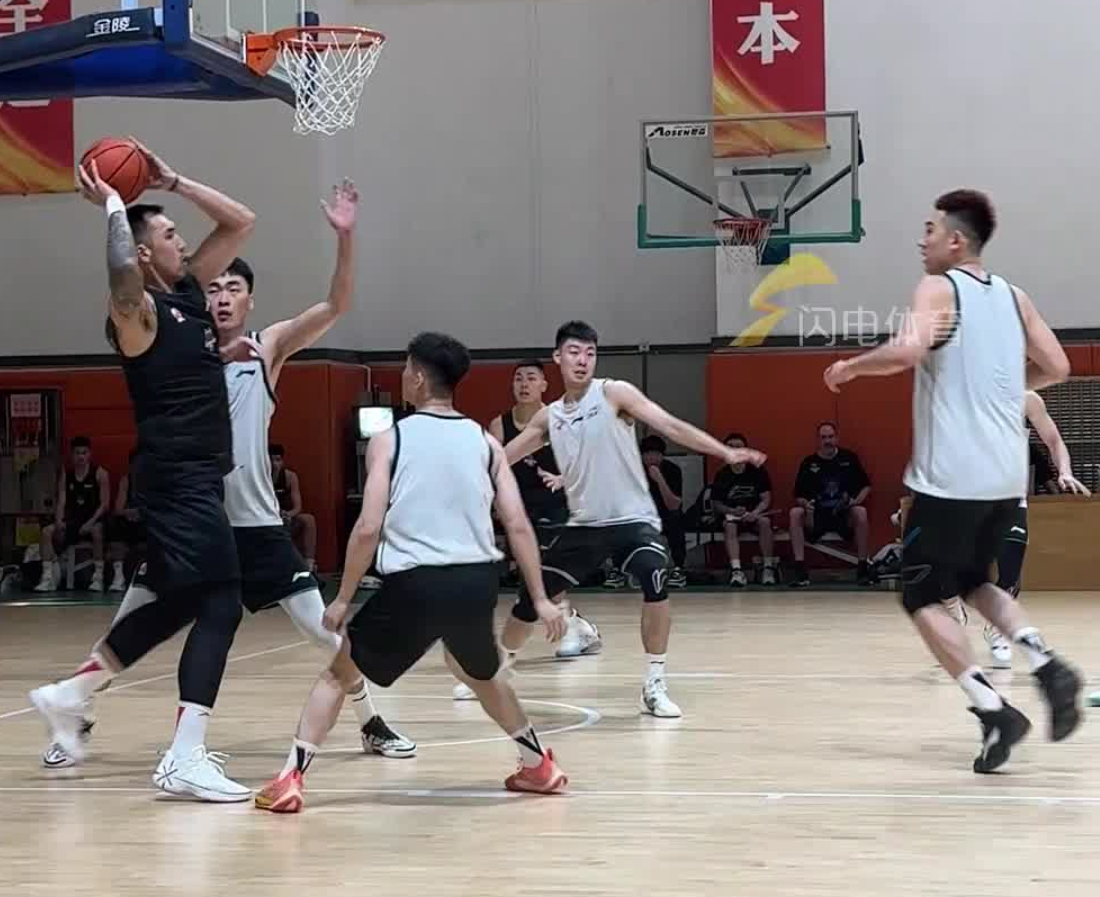 的主题, 态公布出来