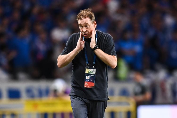 绪失控, 亚冠赛事后, 队是否存在