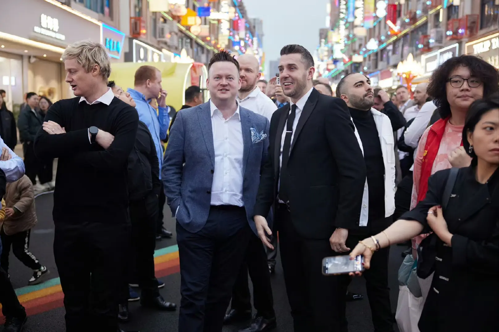 伯恩斯打出, 第五局凯伦